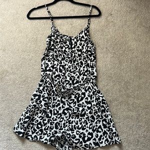 Divided by H&M animal print romper